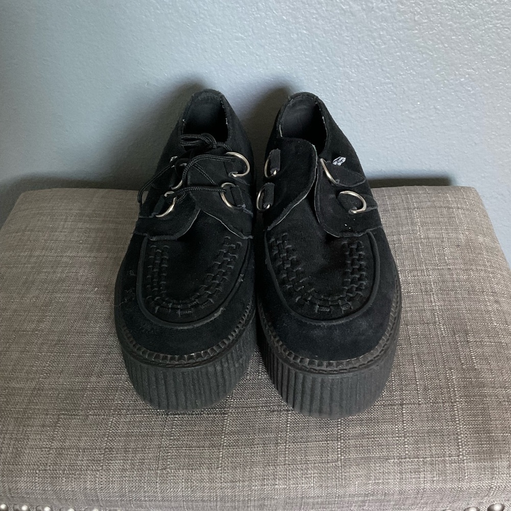 Tuk platform shoes